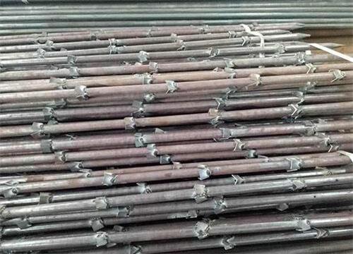 石碌镇隧道钢花管